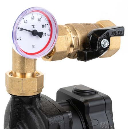 Grupa pompowa AFRISO BTU 501 AP nakrętka x nakrętka 1'' x 1'', z zaworem termostatycznym, z pompą obiegową AFRISO APH 160 15-7/130 mm