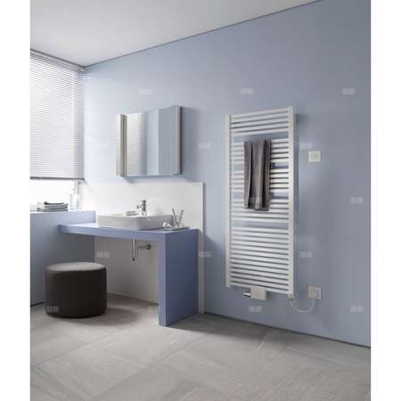 Grzejnik Kermi Geneo quadris BH 1174x596x32 mm QN 636, RAL9016