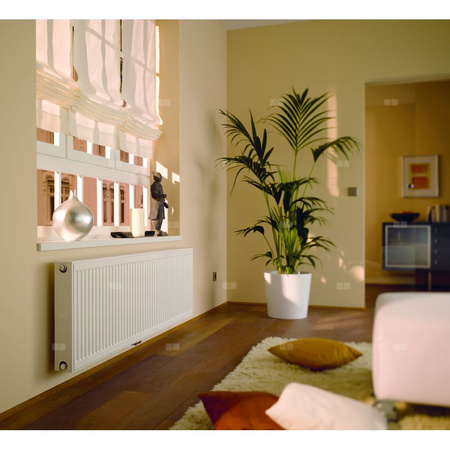 Grzejnik płytowy typ 11 KERMI Profil-Vplus, lewy, z osłonami wym. 600 x 2300 mm, kolor biały, moc 2252 W