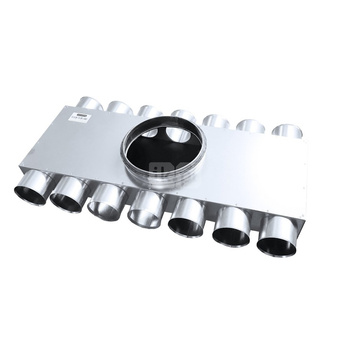 Rozdzielacz TopFlex Metal kątowy jednorzędowy z izolacją wewnętrzną DN200/przyłącza 14 x DN75 (7+7)