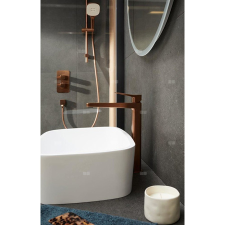 Zestaw natryskowy Malaga, termostatyczny, podtynkowy z drążkiem przesuwnym, PVD brushed rose gold